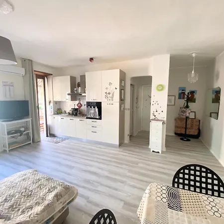 Lana Zona Terme Centro E Vicino A Igea Appartamento *