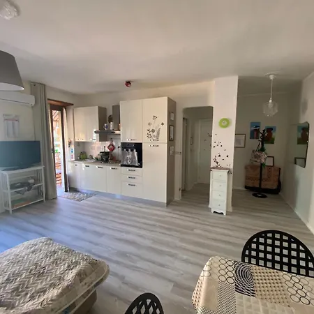 Apartment Lana Zona Terme Centro E Vicino A Igea