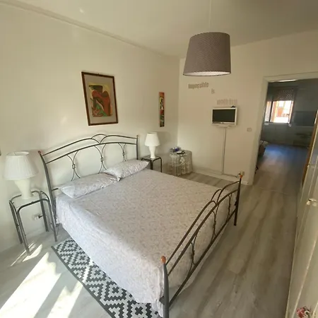 Lana Zona Terme Centro E Vicino A Igea *