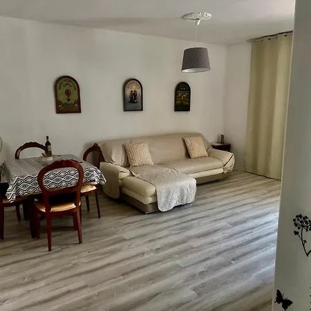 Apartament Lana Zona Terme Centro E Vicino A Igea *