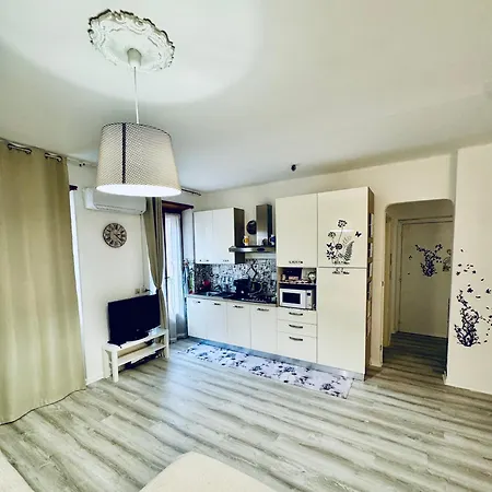 Lana Zona Terme Centro E Vicino A Igea