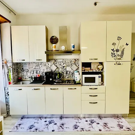 Апартаменты Lana Zona Terme Centro E Vicino A Igea Акви Терме