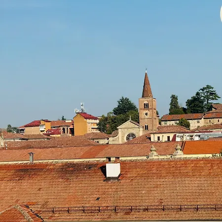 Lana Zona Terme Centro E Vicino A Igea Apartamento *