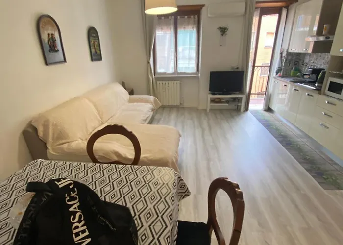 Lana Zona Terme Centro E Vicino A Igea Appartement