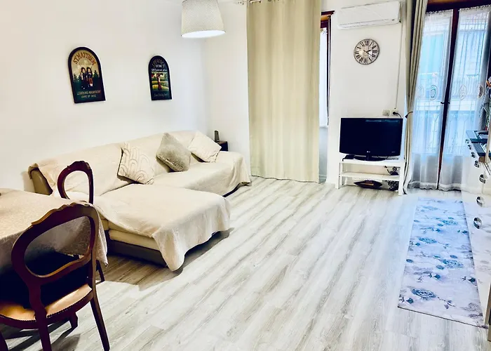 Lana Zona Terme Centro E Vicino A Igea أكوي تيرمي